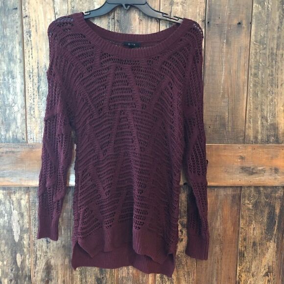 Mine Sz S Burgundy Lightweight Slouchy Knit Cable High Low Sweater - Picture 2 of 8